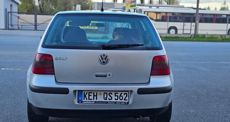 Volkswagen Golf cena 9900 przebieg: 140000, rok produkcji 2002 z Opole małe 436